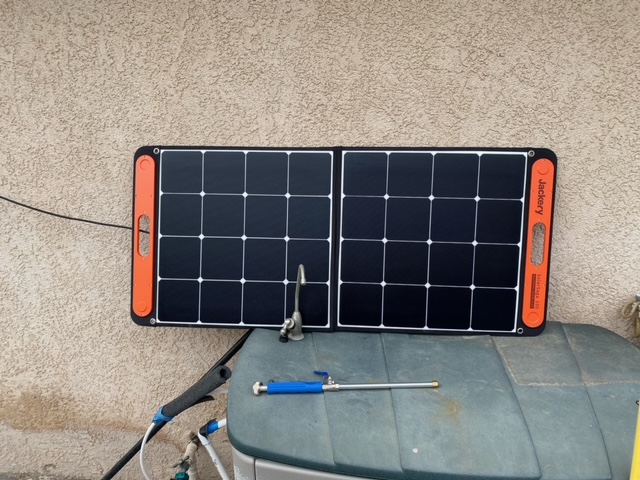  The 100w solar panel